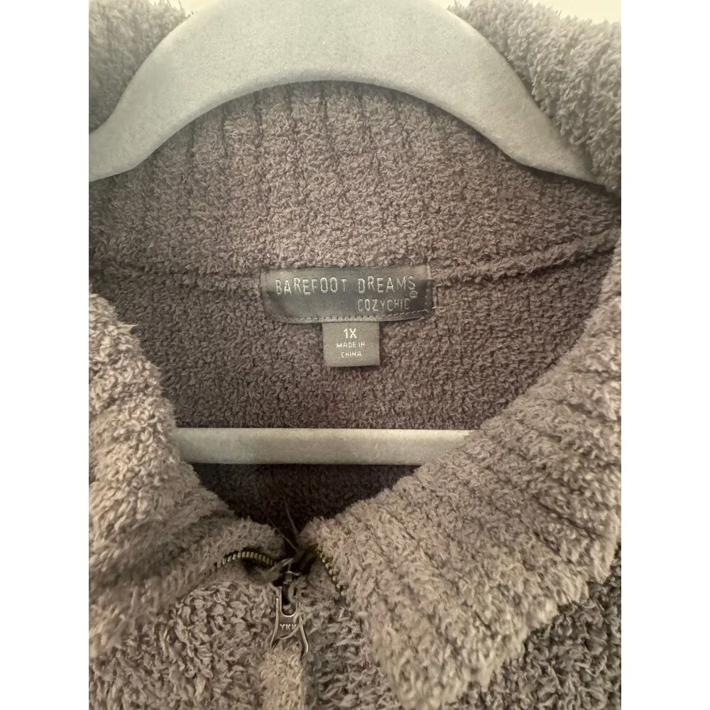 Barefoot Dreams cozy sweater size 1xl - Picture 2 of 4